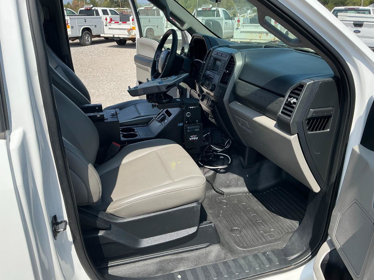 Used 2021 Ford F250 XL w/ Power Equipment Group RWD image 13
