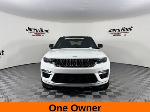 Used 2025 Jeep Grand Cherokee Summit image 5