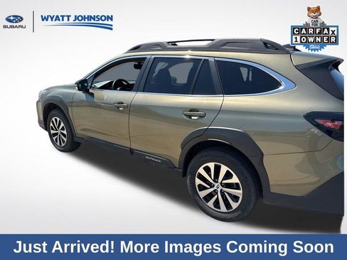 Used 2025 Subaru Outback Premium w/ Popular Package #1 image 10