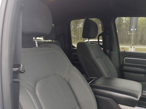 Used 2022 RAM 1500 Big Horn AWD/4WD image 26