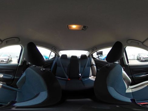 Used 2025 Nissan Versa SV FWD image 36
