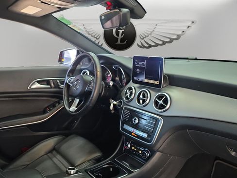Used 2019 Mercedes-Benz CLA 250 image 19