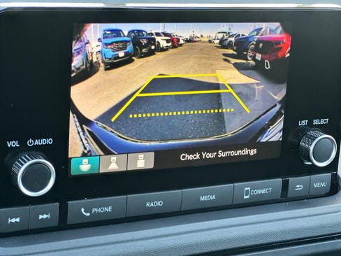 Certified 2025 Honda Accord LX image 18