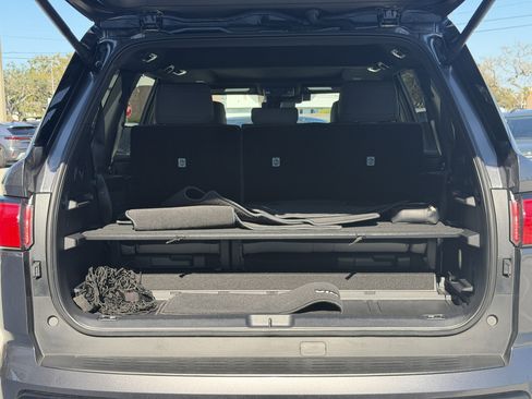 Used 2025 Toyota Sequoia Limited image 10