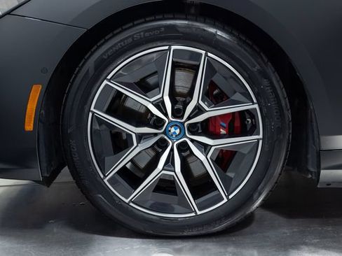 Used 2024 BMW i5 M60 w/ Executive Package AWD/4WD image 27