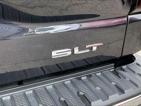 Used 2024 GMC Sierra 1500 SLT w/ SLT Premium Plus Package image 24