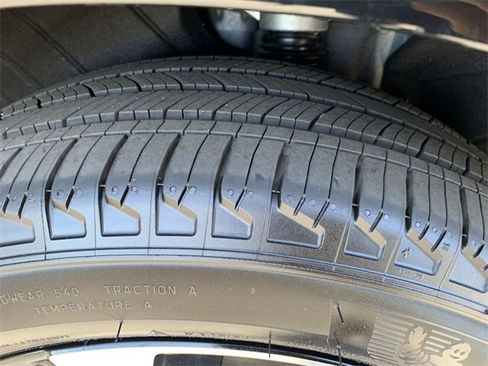 Used 2026 Kia Sportage SX image 34