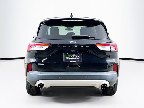 Used 2022 Ford Escape SEL image 7