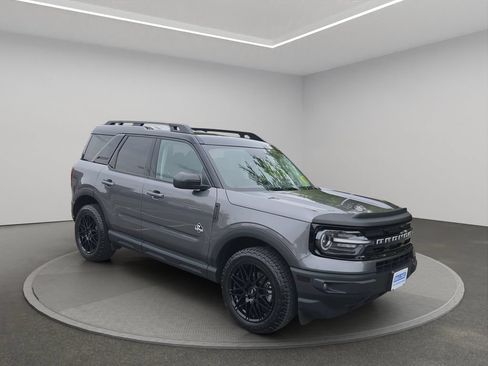 Used 2023 Ford Bronco Sport Outer Banks AWD/4WD image 8