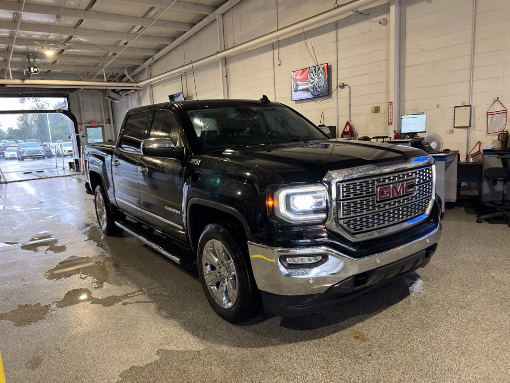 Used 2018 GMC Sierra 1500 SLT AWD/4WD image 2