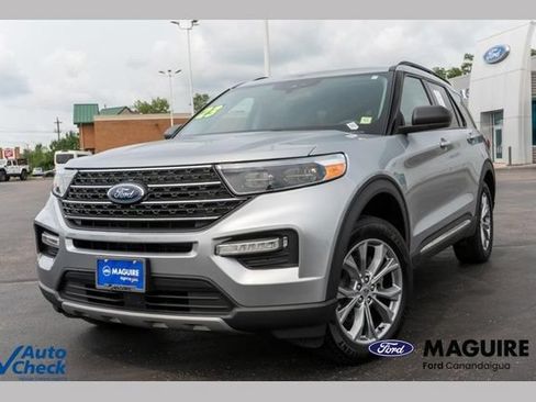 Used 2023 Ford Explorer XLT w/ Equipment Group 202A AWD/4WD image 1