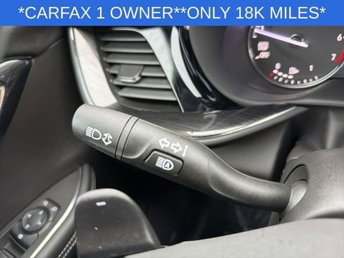 Used 2022 Buick Envision Essence w/ Safety Package image 30