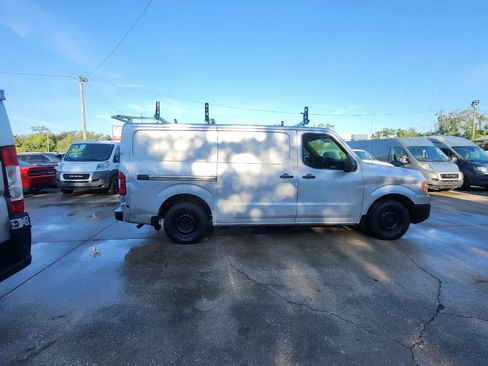 Used 2020 Nissan NV 2500 S RWD image 19