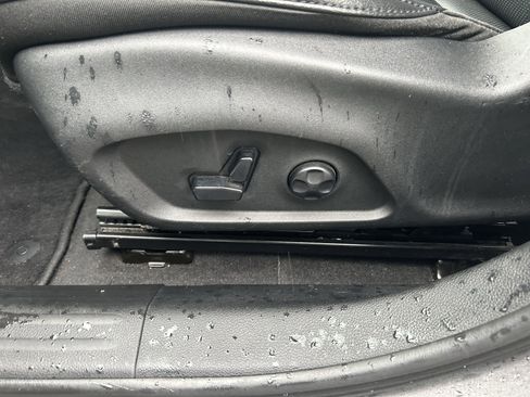 Used 2019 Jeep Compass Limited image 22