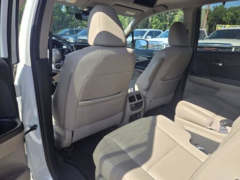 Used 2022 Honda Pilot Elite image 27