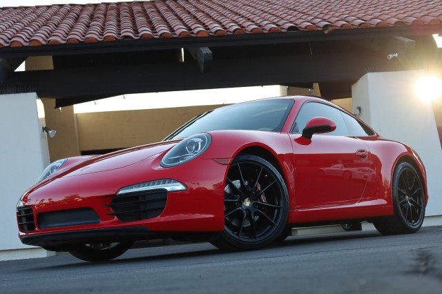 Used 2014 Porsche 911 Carrera RWD image 3