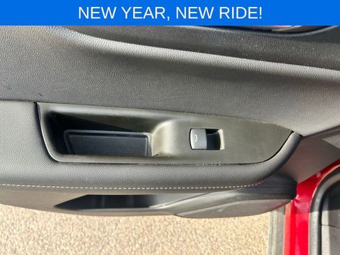 Used 2025 Chevrolet Blazer LT w/ Midnight/Sport Edition image 19