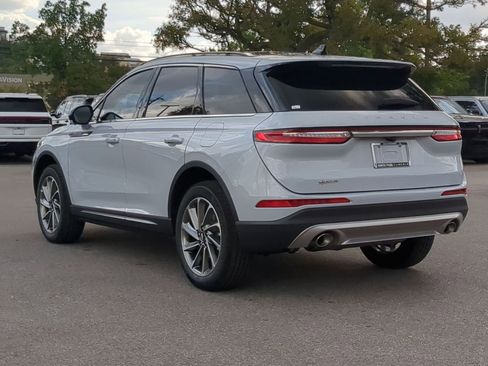 New 2026 Lincoln Corsair Premiere image 5