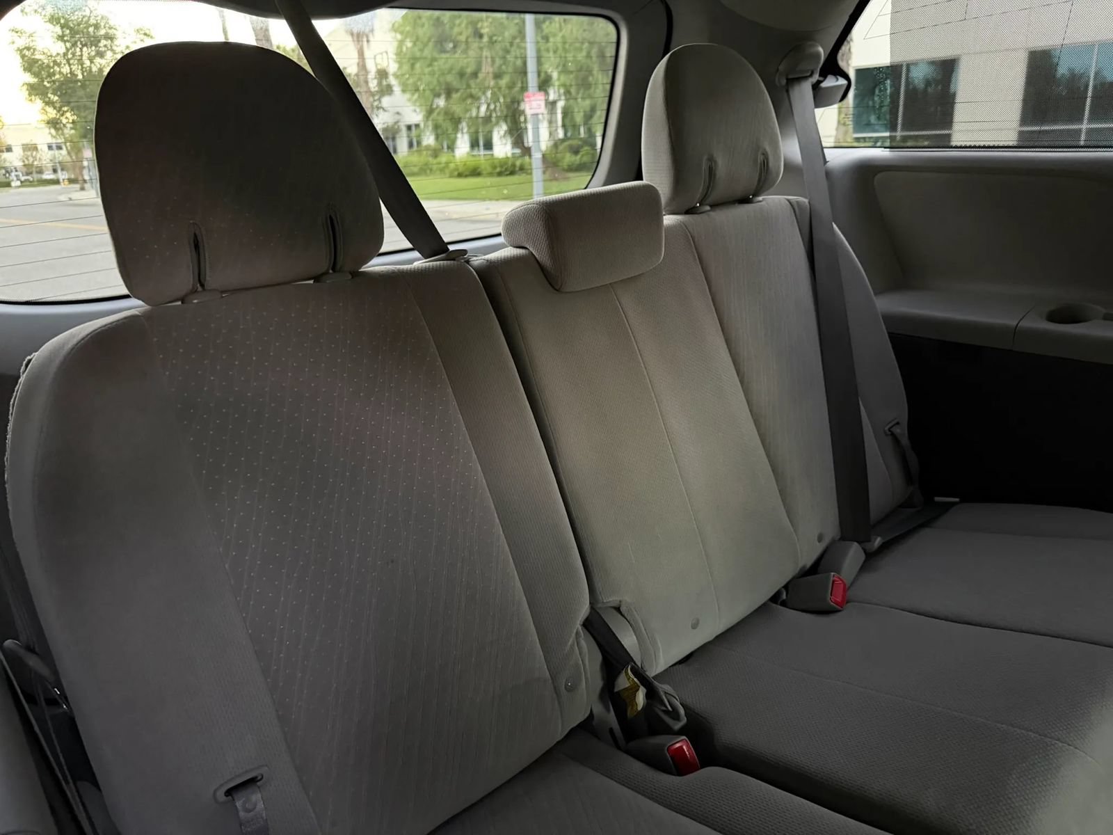 Used 2017 Toyota Sienna LE FWD image 14