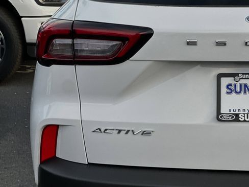 Used 2025 Ford Escape Active image 7