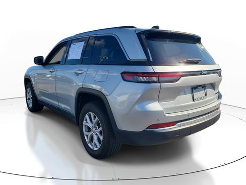 Used 2022 Jeep Grand Cherokee Limited RWD image 6