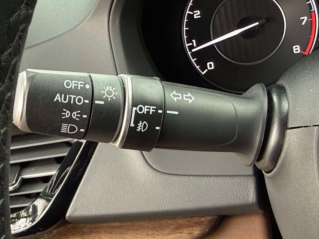 Certified 2024 Acura RDX w/ Advance Package AWD/4WD image 30