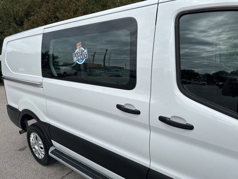 Used 2024 Ford Transit 250 Low Roof w/ Exterior Upgrade Package image 17