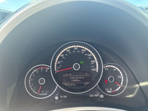 Used 2013 Volkswagen Beetle 2.5 image 10