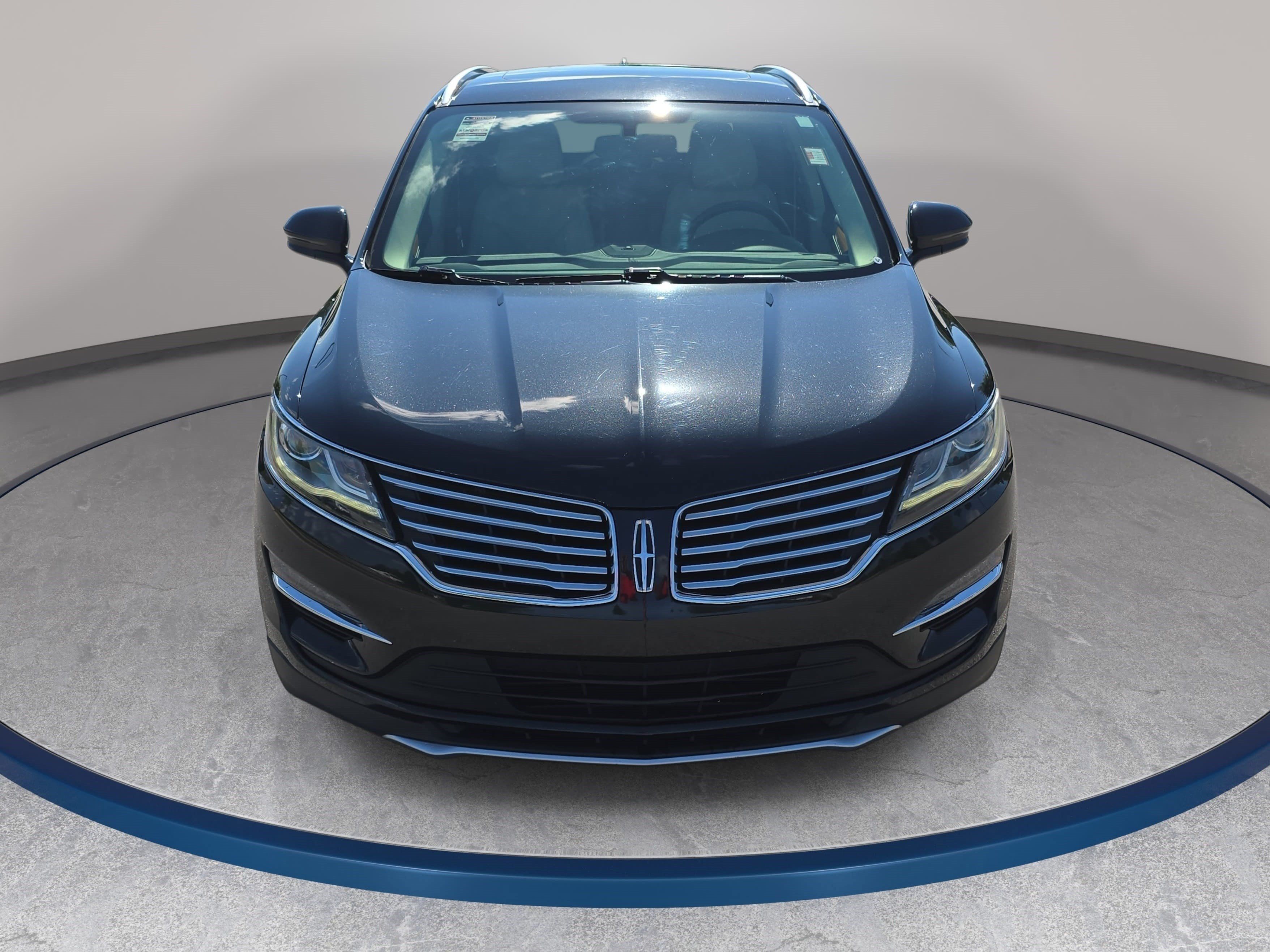 Used 2015 Lincoln MKC FWD w/ Equipment Group 102A Reserve image 2