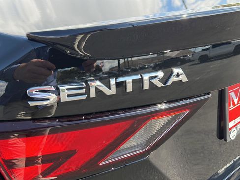 New 2025 Nissan Sentra SR w/ SR Premium Package image 10