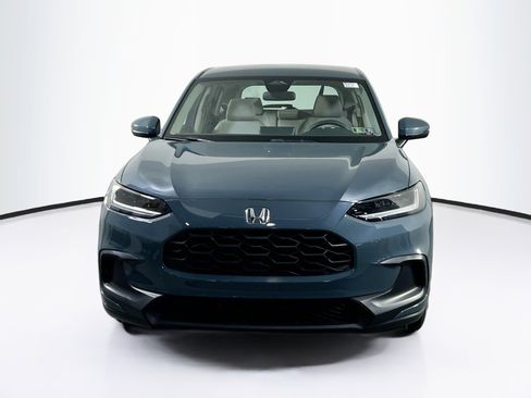 Used 2024 Honda HR-V LX image 2