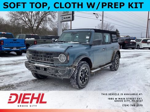 Used 2022 Ford Bronco 4-Door image 3