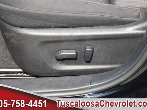 Used 2025 Nissan Altima 2.5 SV FWD image 21