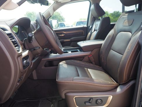 New 2025 RAM 1500 Limited image 13