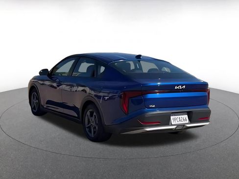 Used 2025 Kia K4 LXS image 11