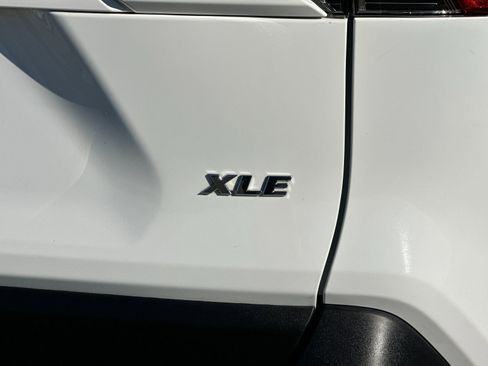 Used 2024 Toyota RAV4 XLE image 33