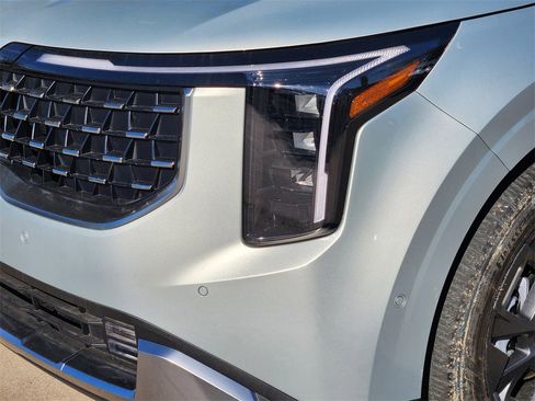 New 2026 Kia Carnival SX image 6