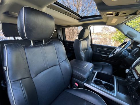 Used 2014 RAM 1500 Limited image 17