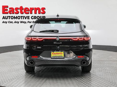 Used 2024 Alfa Romeo Tonale Veloce w/ Active Assist Package image 6