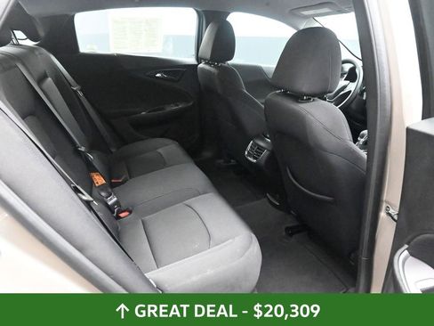 Used 2025 Chevrolet Malibu LT image 25