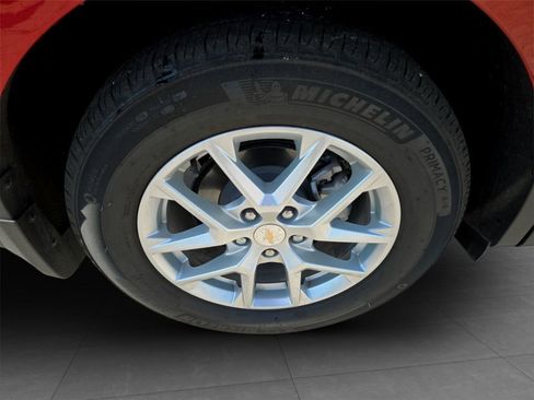 Used 2024 Chevrolet Equinox LT w/ LPO, Floor Liner Package image 33