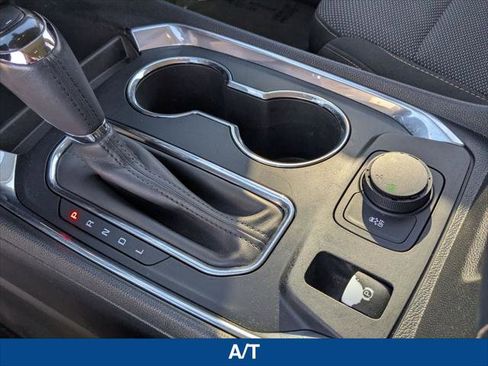 Used 2019 Chevrolet Traverse LT w/ LPO, Cargo Package image 19