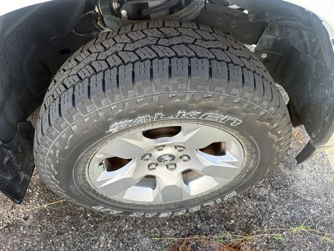 Used 2022 RAM 1500 Big Horn AWD/4WD image 15