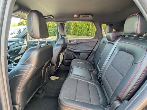 Used 2023 Ford Escape ST-Line w/ Tech Pack #1 image 33