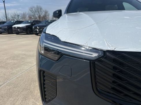 New 2026 Volvo XC90 T8 Ultra w/ Protection Package image 10