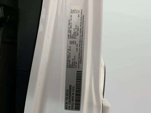 Used 2025 Jeep Wrangler Unlimited Sahara w/ Safety Group image 82