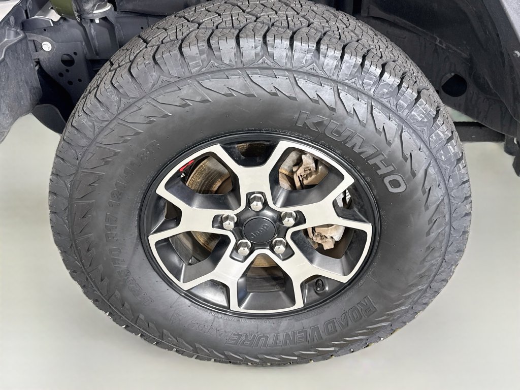Used 2020 Jeep Wrangler Unlimited Rubicon AWD/4WD image 30