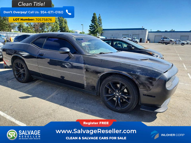 Used 2017 Dodge Challenger R/T w/ Blacktop Package RWD image 5