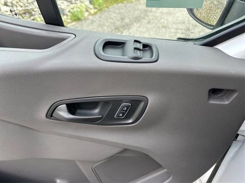 New 2024 Ford Transit 250 Low Roof AWD w/ Exterior Upgrade Package image 14