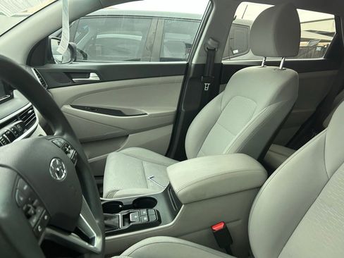 Used 2019 Hyundai Tucson SEL image 11